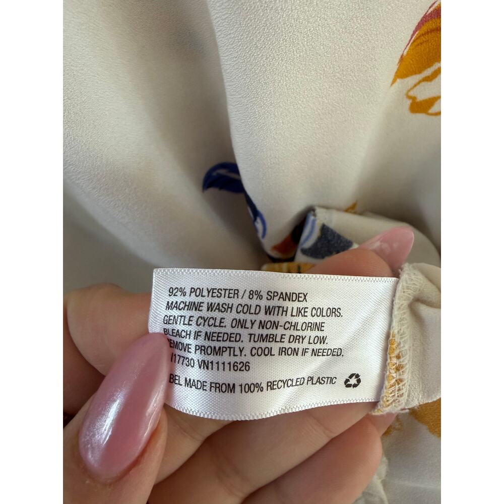 Isabel Maternity by Ingrid & Isabel Floral Blouse Top Size L White Yellow Blue - Picture 5 of 6